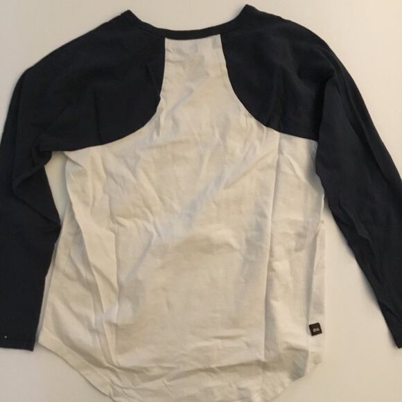 Tea Collection Penguin Tee - Picture 4 of 5